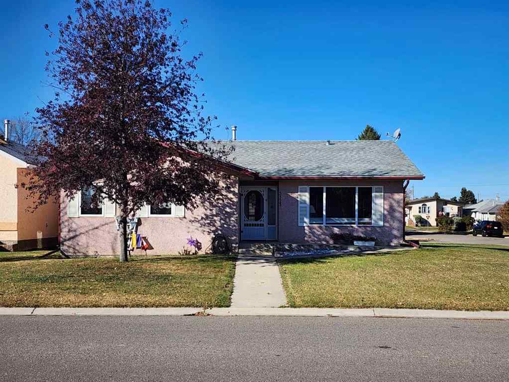 MLS® A2265028 - 5323 3 Street W in NONE Claresholm, Residential