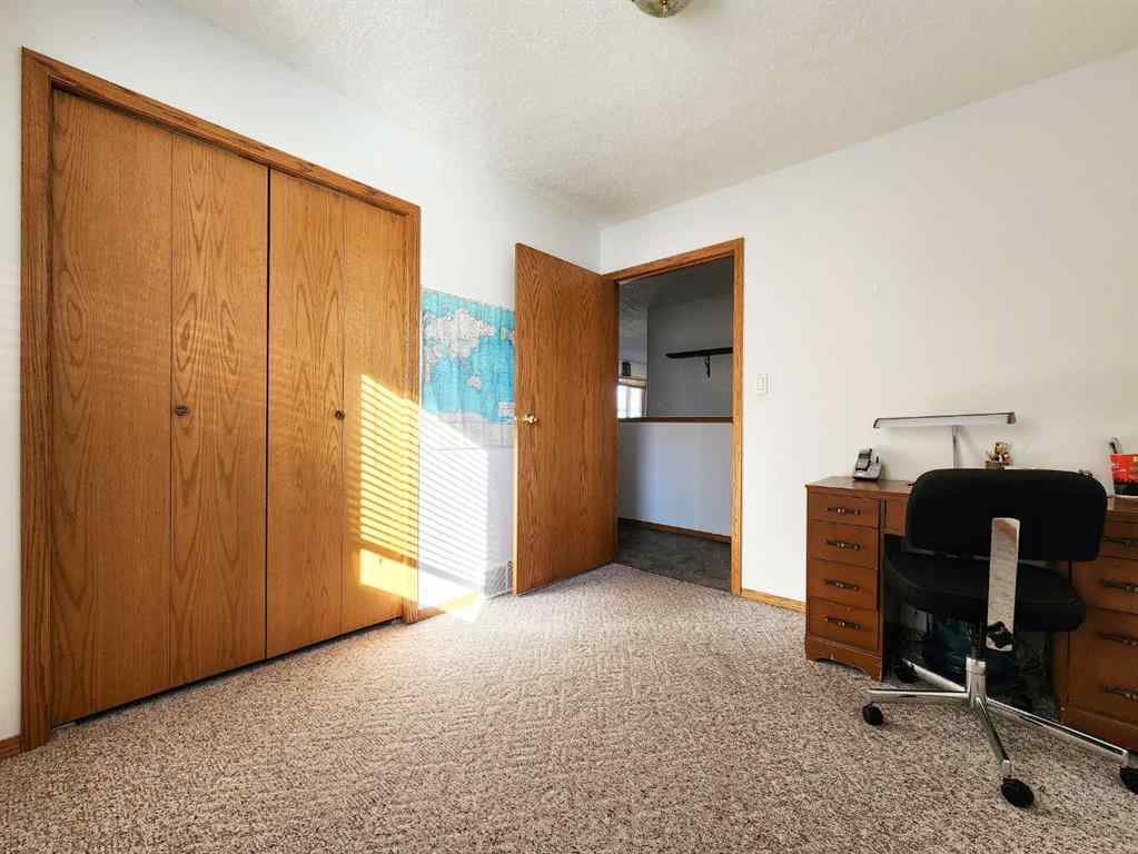 MLS® A2265028 - 5323 3 Street W in NONE Claresholm, Residential