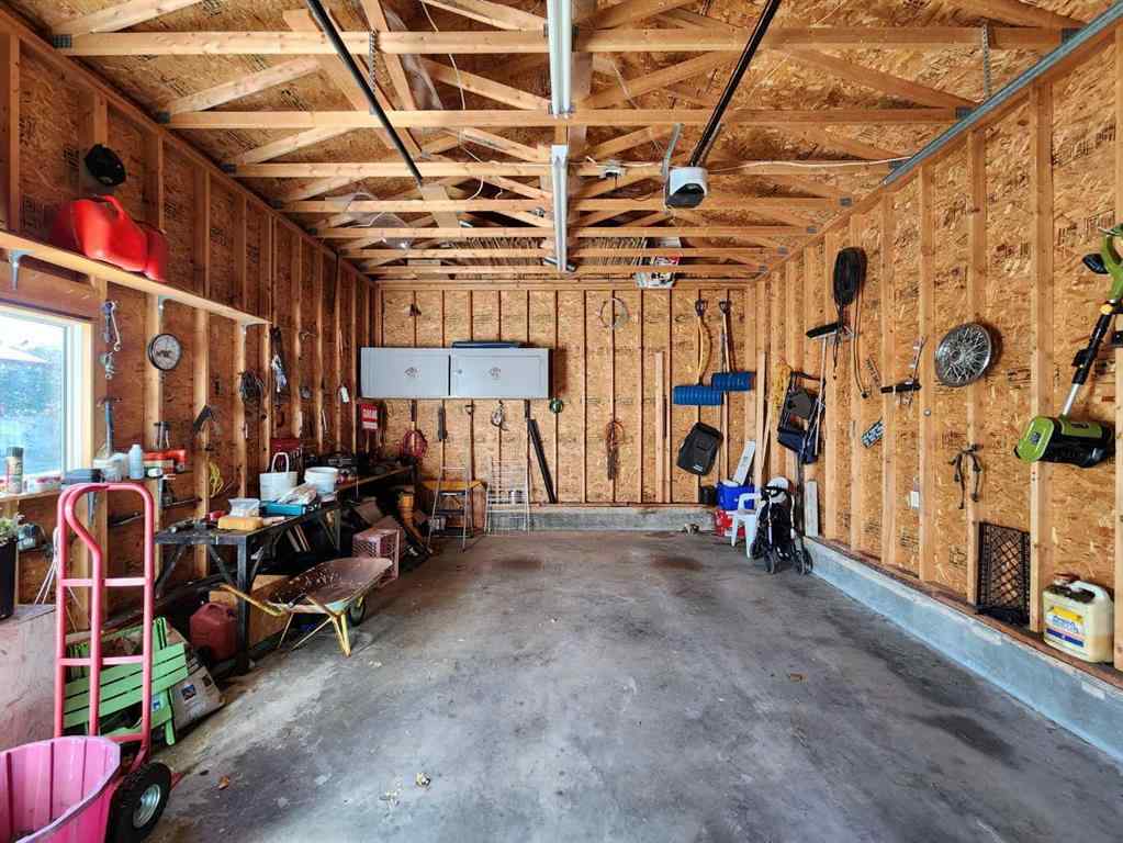 MLS® A2265028 - 5323 3 Street W in NONE Claresholm, Residential