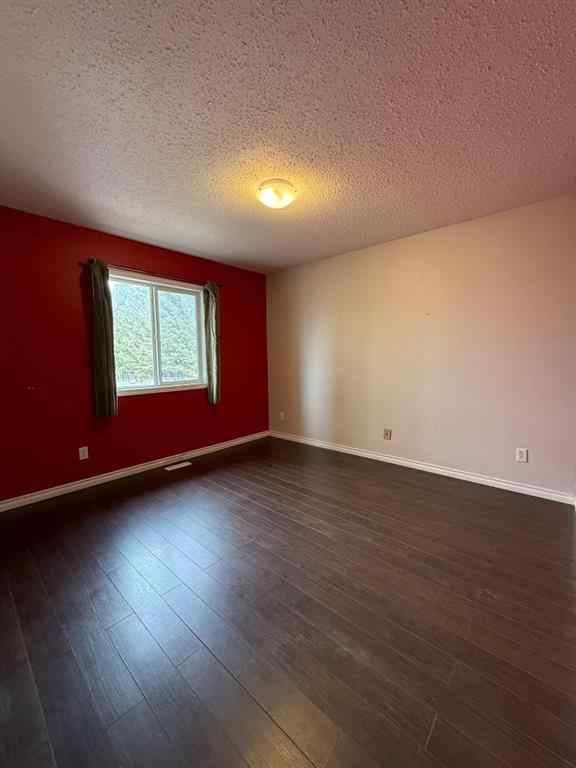 MLS® A2265029 - 5613 Evergreen Drive   in NONE High Prairie, Residential