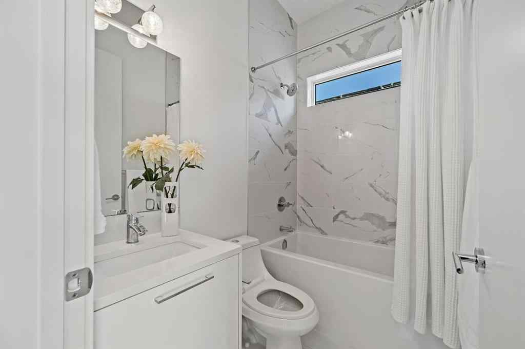 MLS® A2265031 - 2115 Bowness Road NW in West Hillhurst Calgary, Residential