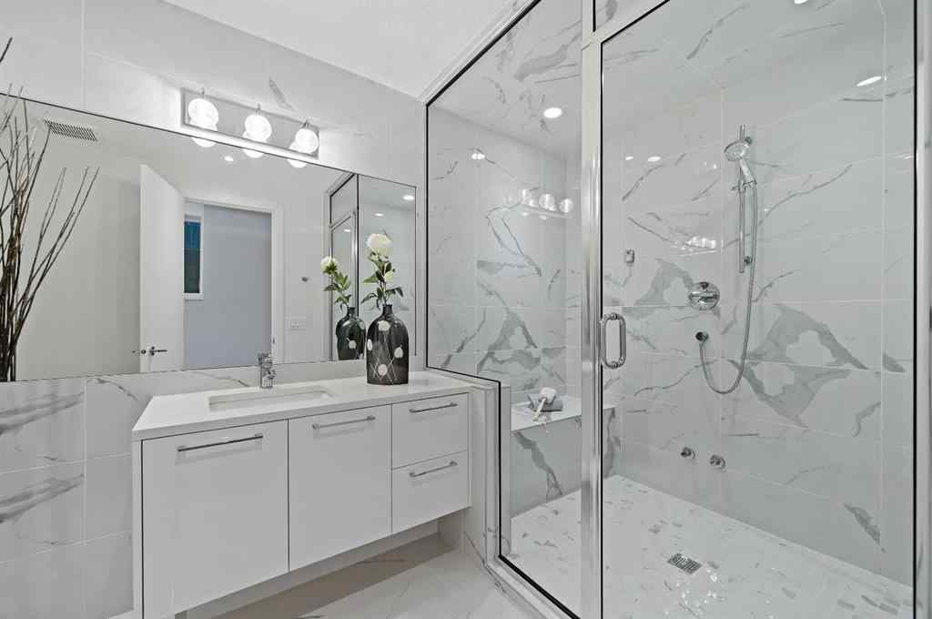 MLS® A2265031 - 2115 Bowness Road NW in West Hillhurst Calgary, Residential