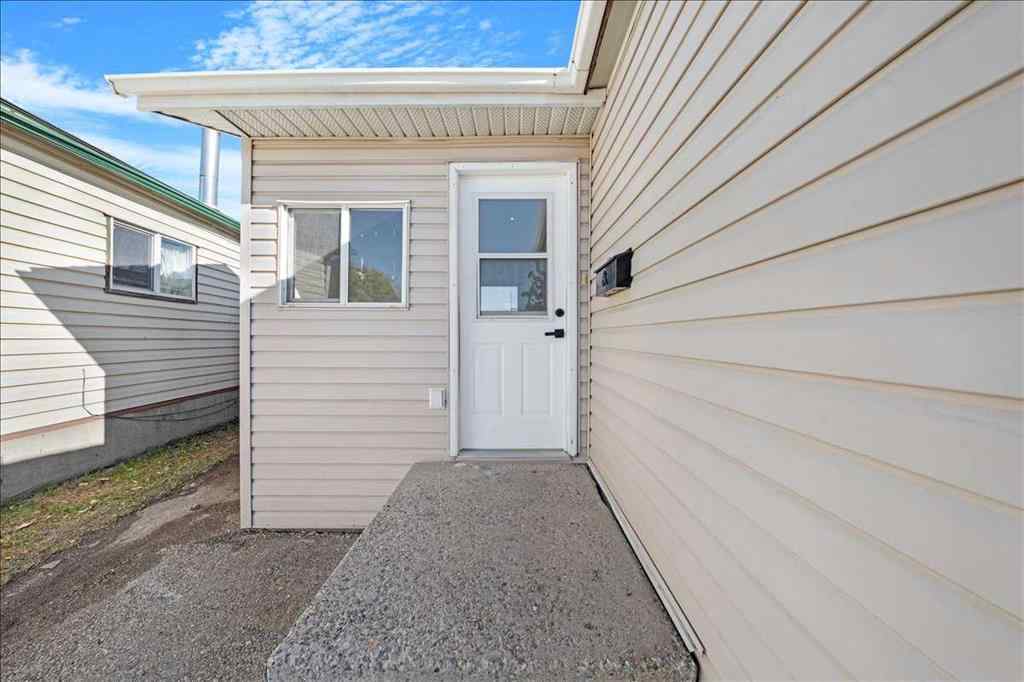 MLS® A2265036 - 210 Erin woods Circle SE in Erin Woods Calgary, Residential