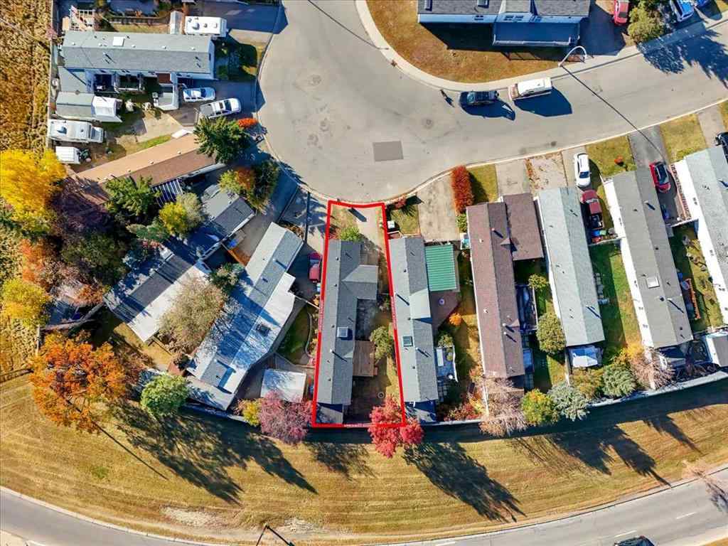 MLS® A2265036 - 210 Erin woods Circle SE in Erin Woods Calgary, Residential