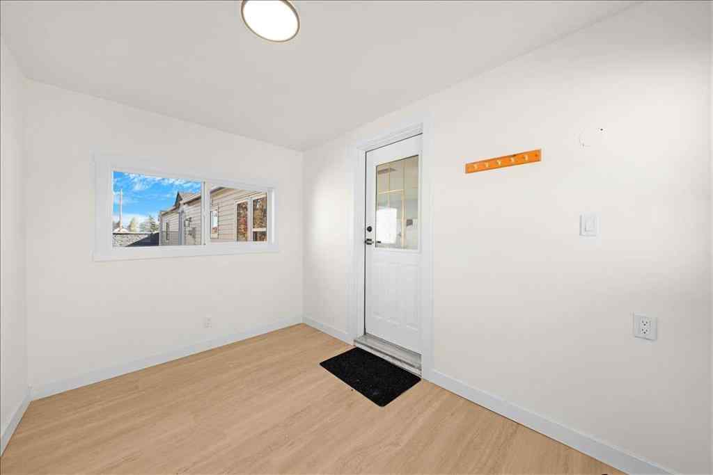 MLS® A2265036 - 210 Erin woods Circle SE in Erin Woods Calgary, Residential