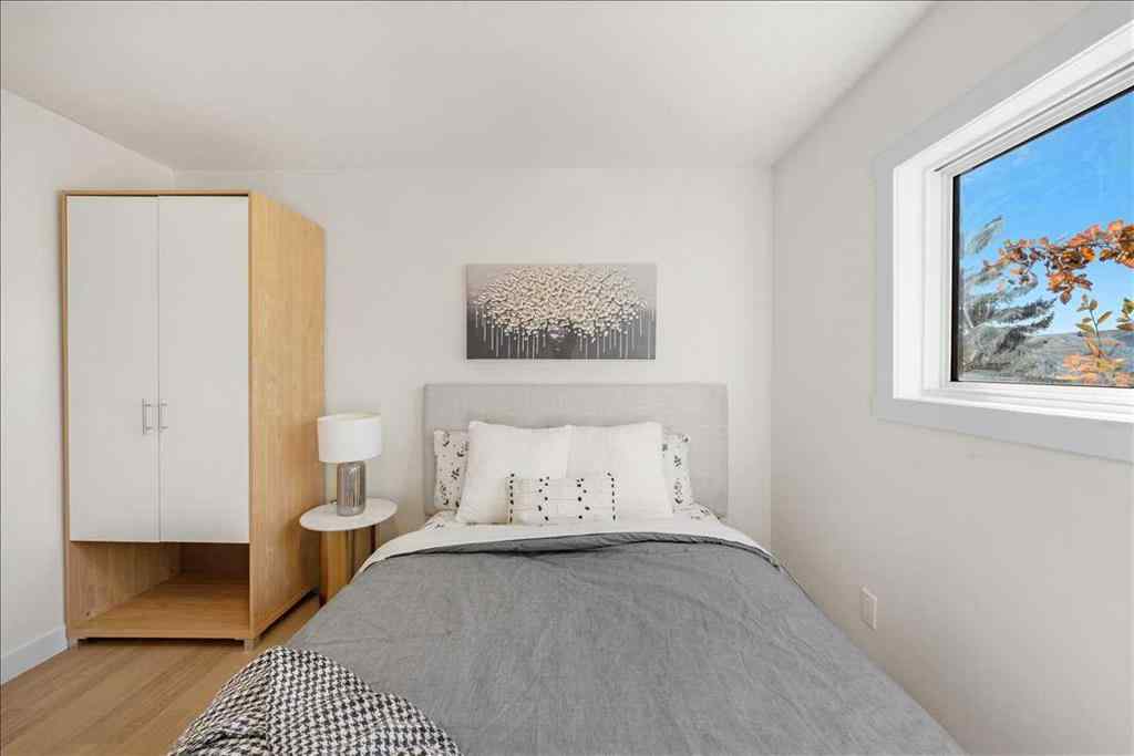 MLS® A2265036 - 210 Erin woods Circle SE in Erin Woods Calgary, Residential