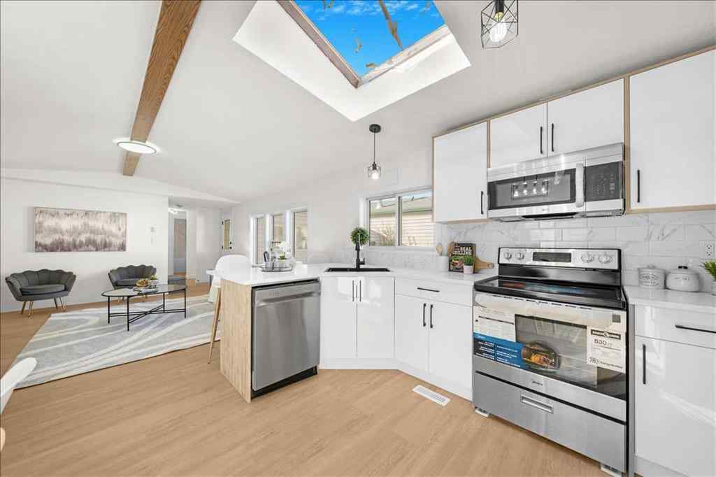 MLS® A2265036 - 210 Erin woods Circle SE in Erin Woods Calgary, Residential