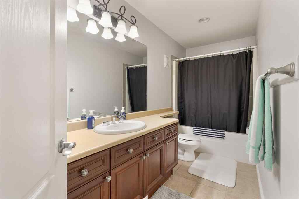 MLS® A2265038 - 3905 44A Avenue  in Drayton Valley Drayton Valley, Residential