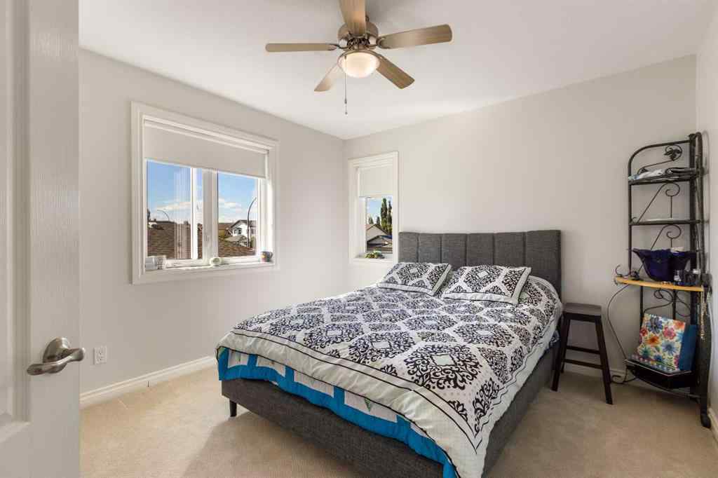 MLS® A2265038 - 3905 44A Avenue  in Drayton Valley Drayton Valley, Residential