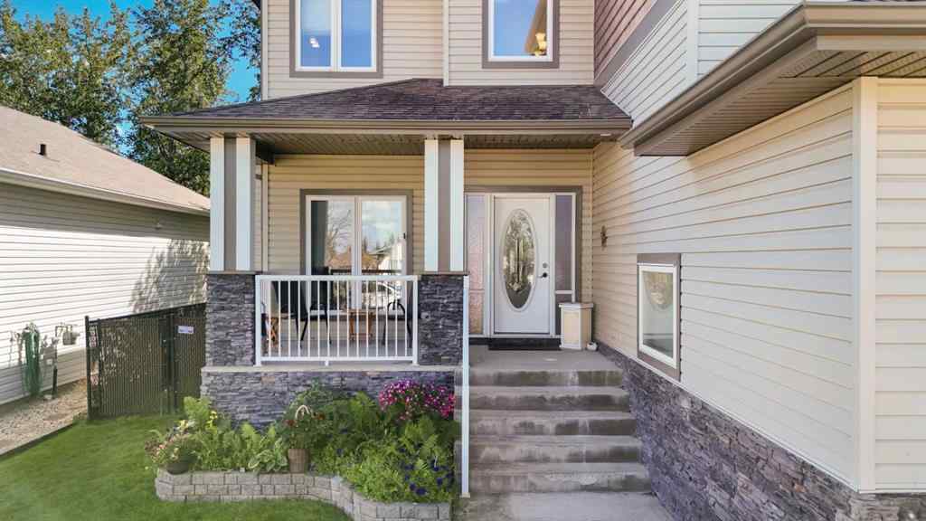 MLS® A2265038 - 3905 44A Avenue  in Drayton Valley Drayton Valley, Residential
