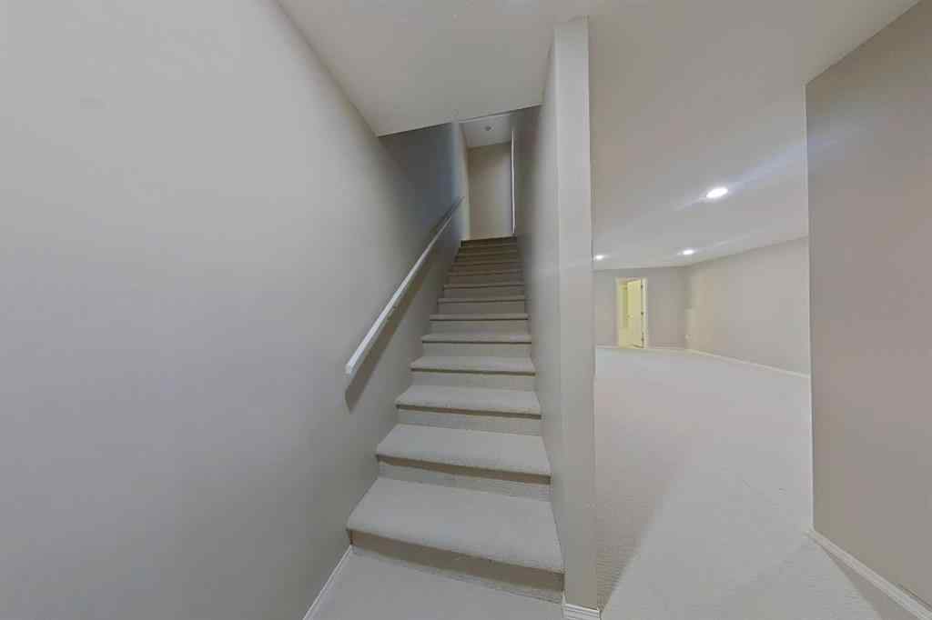 MLS® A2265039 - Unit #4 295 Blackfoot Road W in Indian Battle Heights Lethbridge, Residential