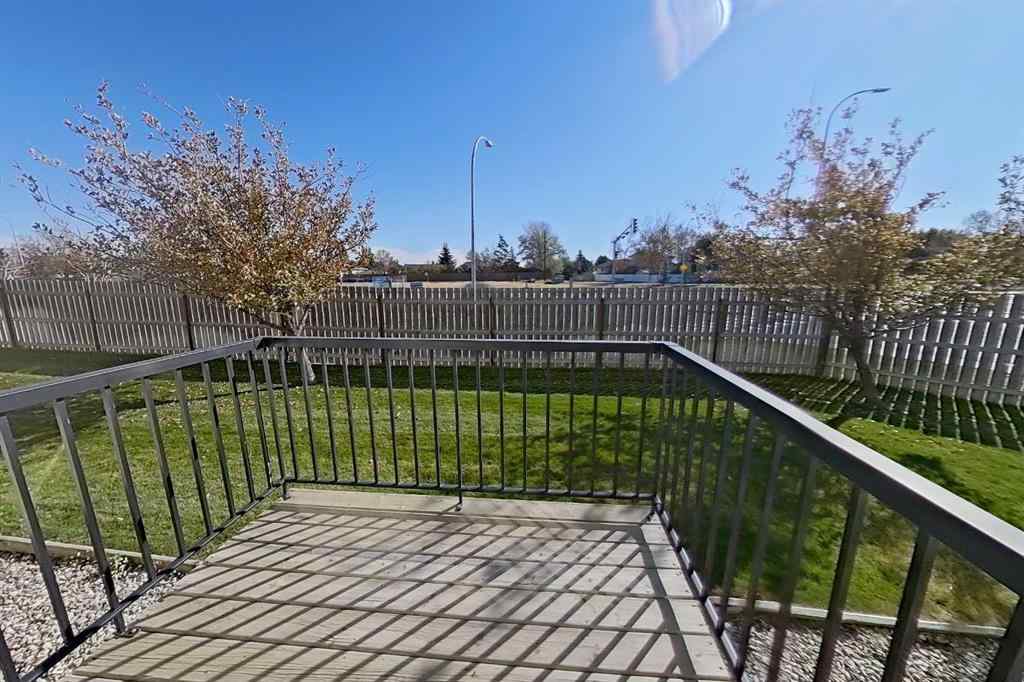 MLS® A2265039 - Unit #4 295 Blackfoot Road W in Indian Battle Heights Lethbridge, Residential