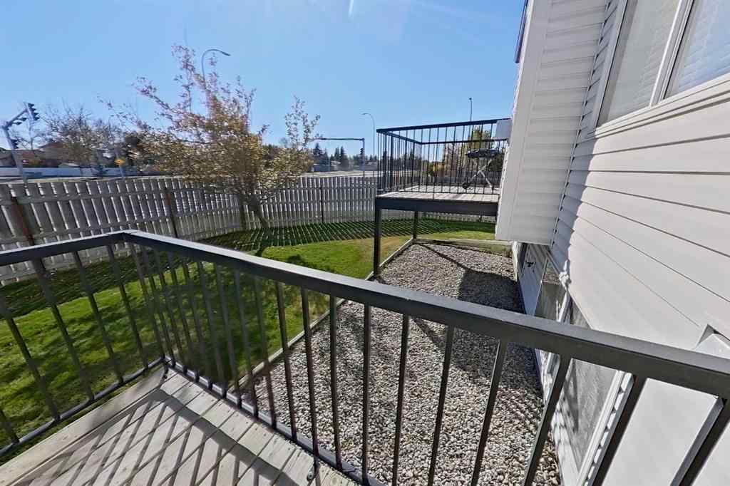 MLS® A2265039 - Unit #4 295 Blackfoot Road W in Indian Battle Heights Lethbridge, Residential