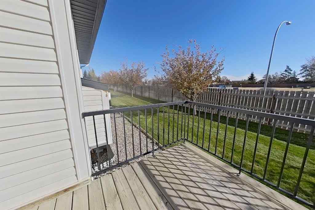 MLS® A2265039 - Unit #4 295 Blackfoot Road W in Indian Battle Heights Lethbridge, Residential
