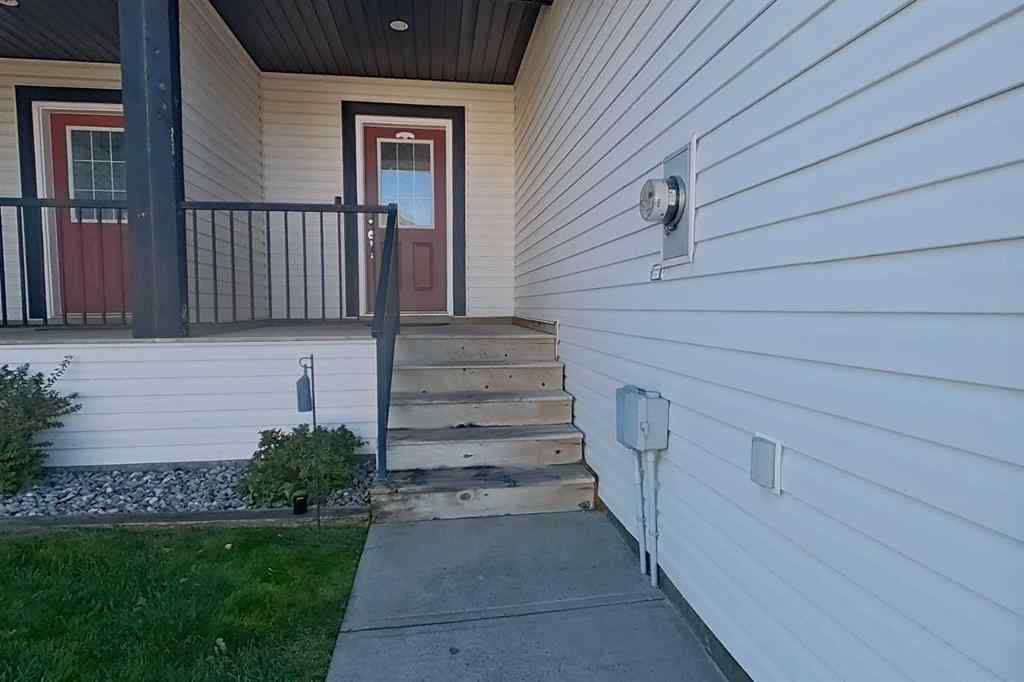 MLS® A2265039 - Unit #4 295 Blackfoot Road W in Indian Battle Heights Lethbridge, Residential