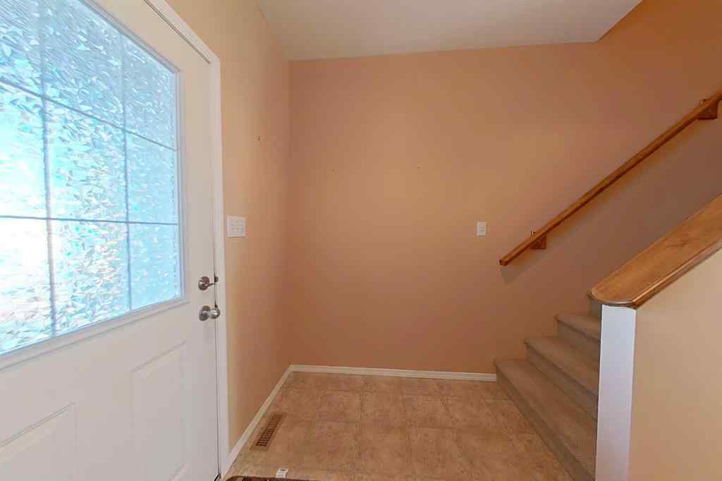 MLS® A2265039 - Unit #4 295 Blackfoot Road W in Indian Battle Heights Lethbridge, Residential