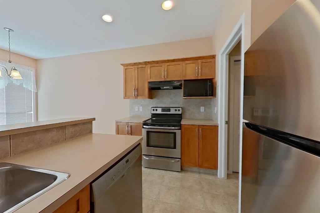 MLS® A2265039 - Unit #4 295 Blackfoot Road W in Indian Battle Heights Lethbridge, Residential