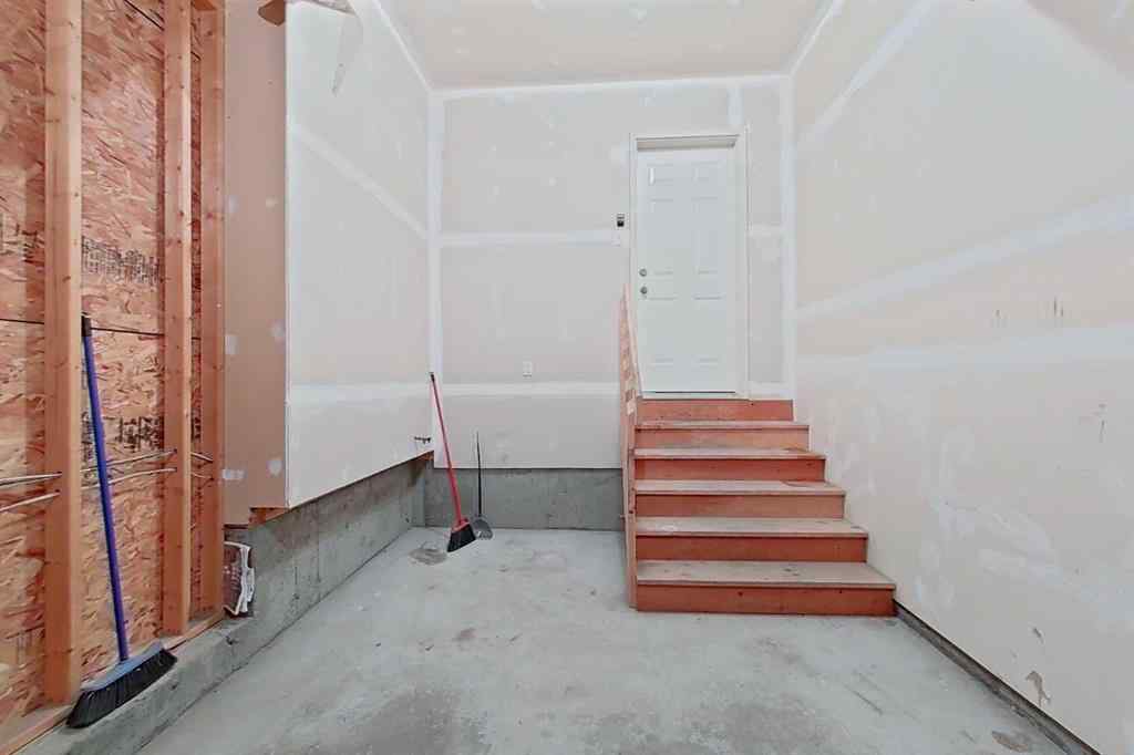 MLS® A2265039 - Unit #4 295 Blackfoot Road W in Indian Battle Heights Lethbridge, Residential