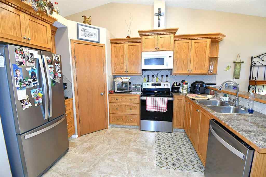 MLS® A2265040 - 414 3 Avenue  in NONE Bassano, Residential