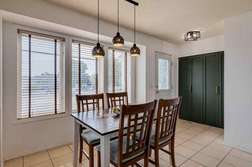 MLS® A2265042 - 396 Regal Park NE in Renfrew Calgary, Residential