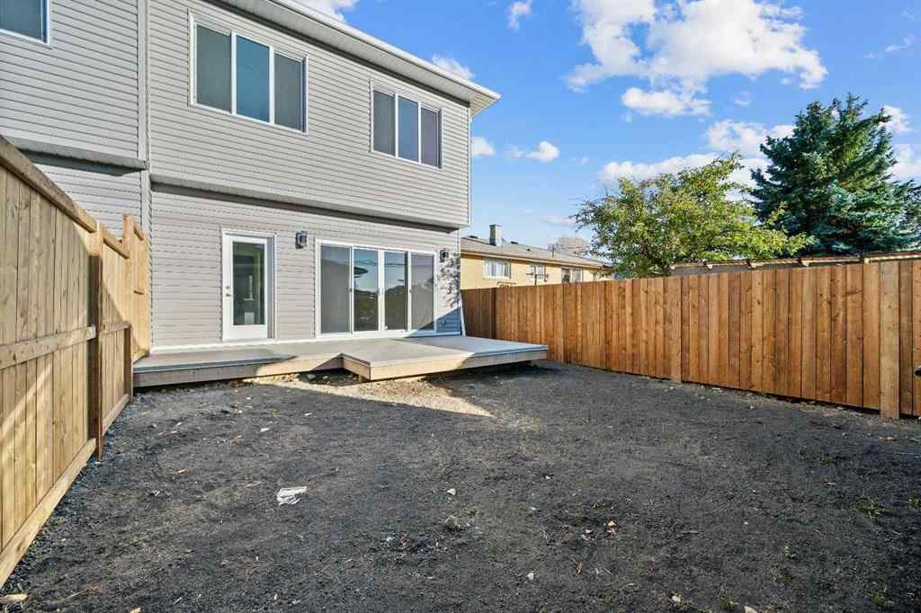MLS® A2265043 - 2217 42 Street SE in Forest Lawn Calgary, Residential