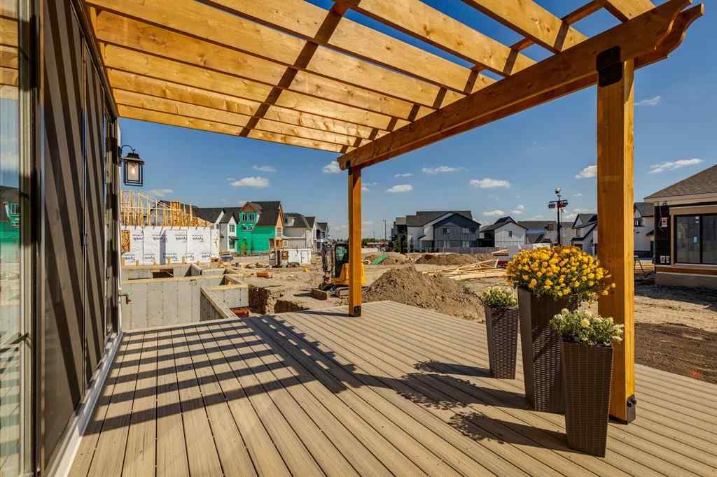 MLS® A2265048 - 8 Calais Lane SW in Currie Barracks Calgary, Residential