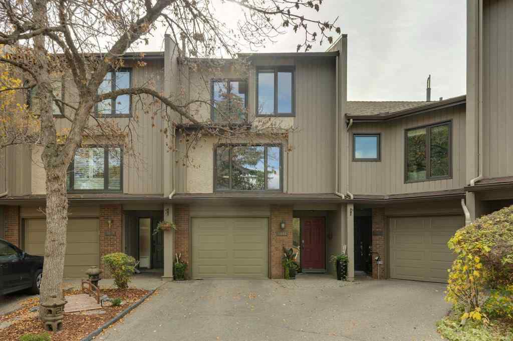 MLS® A2265055 - 3841 Point Mckay Road NW in Point McKay Calgary, Residential