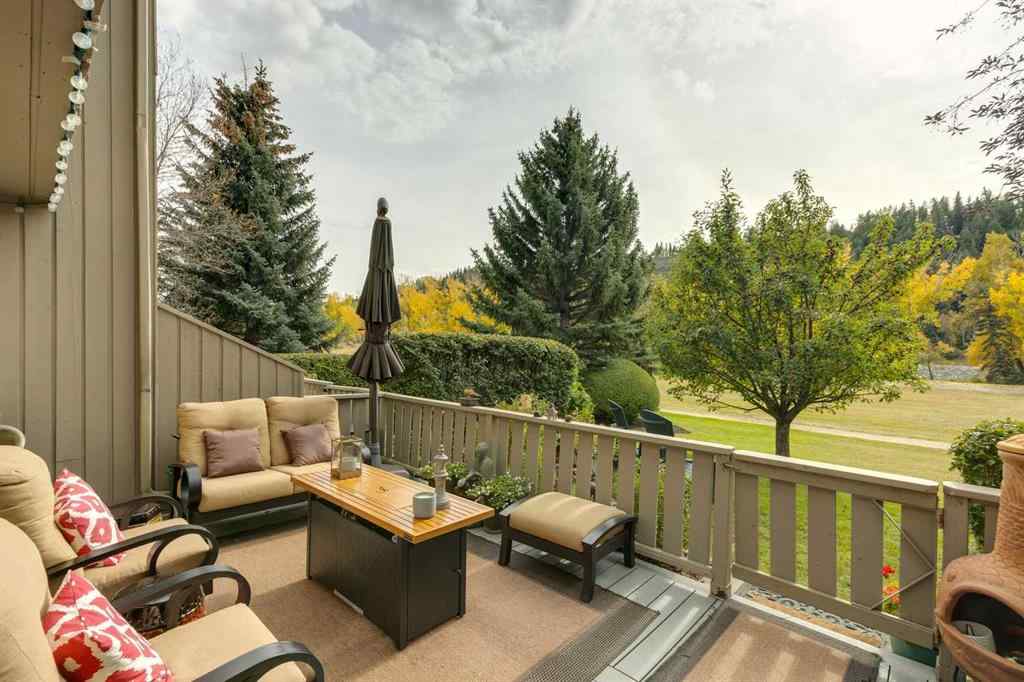 MLS® A2265055 - 3841 Point Mckay Road NW in Point McKay Calgary, Residential