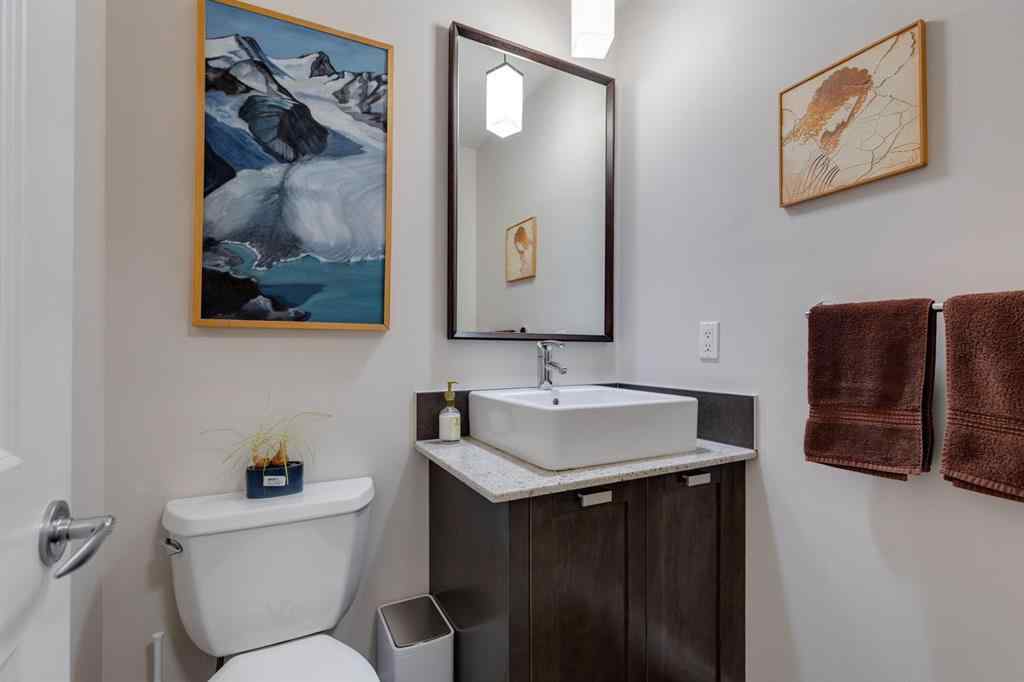 MLS® A2265055 - 3841 Point Mckay Road NW in Point McKay Calgary, Residential