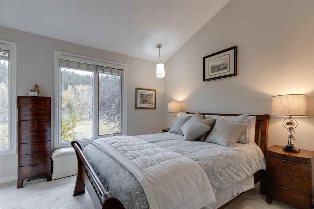 MLS® A2265055 - 3841 Point Mckay Road NW in Point McKay Calgary, Residential