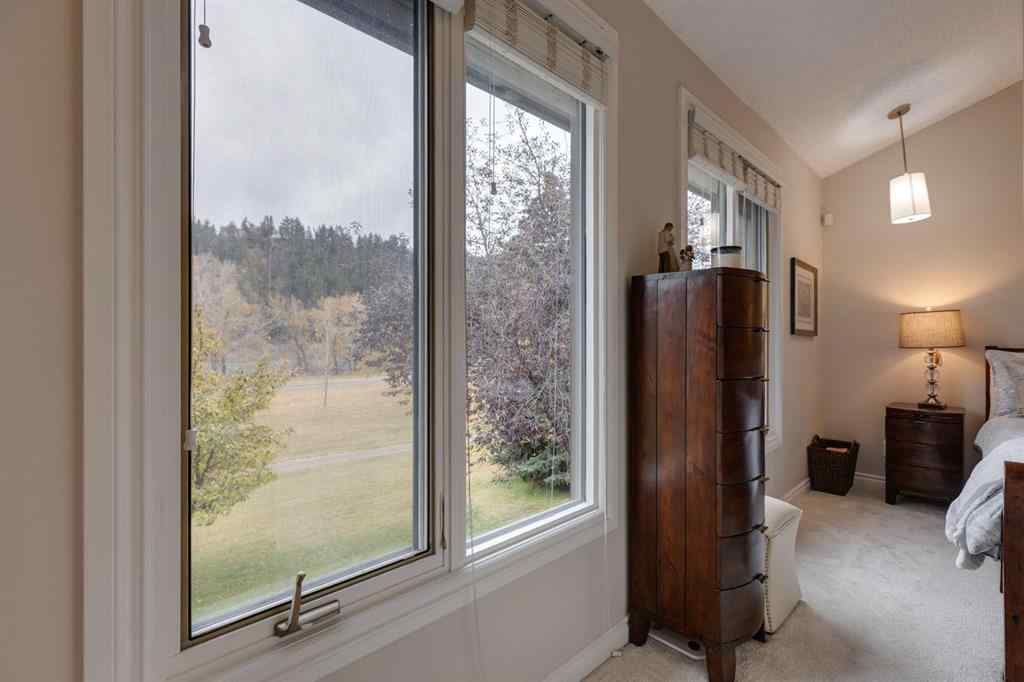 MLS® A2265055 - 3841 Point Mckay Road NW in Point McKay Calgary, Residential