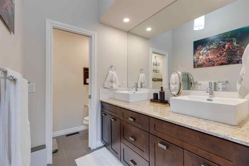 MLS® A2265055 - 3841 Point Mckay Road NW in Point McKay Calgary, Residential