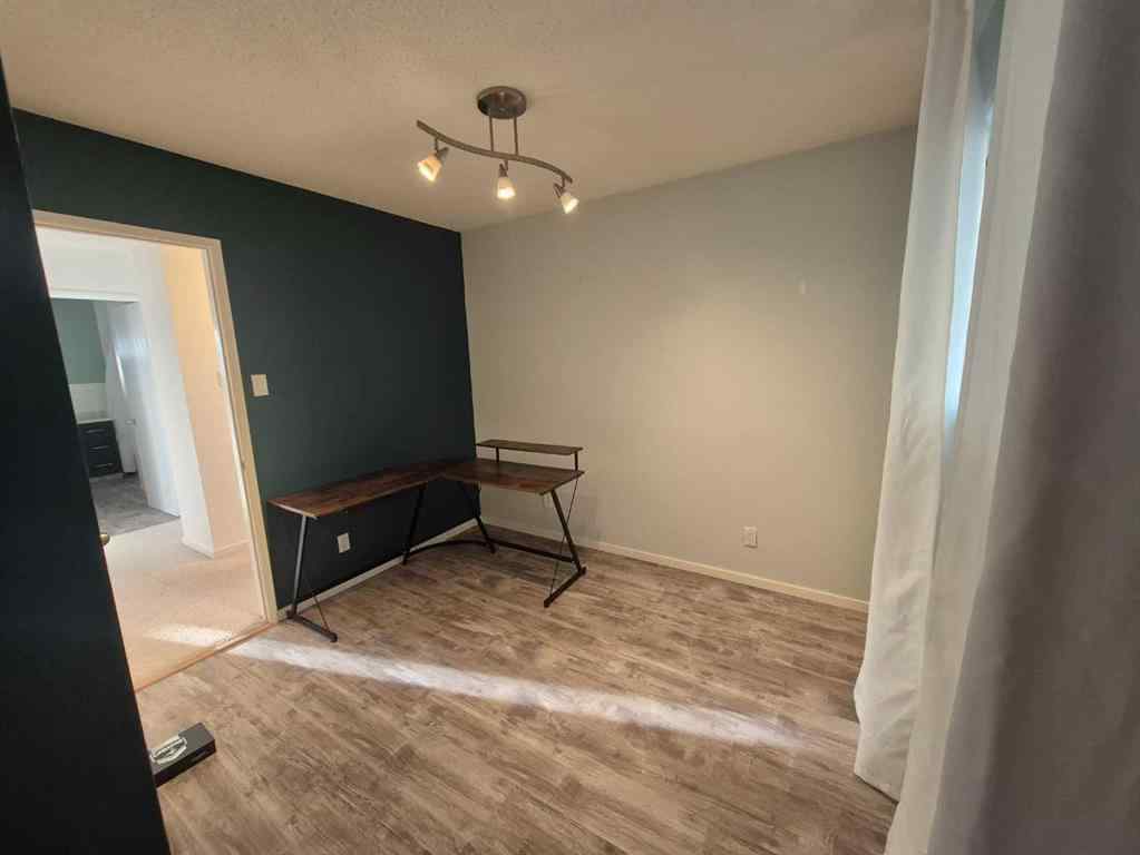 MLS® A2265057 - Unit #1 20 Laval Boulevard W in Varsity Village Lethbridge, Rental
