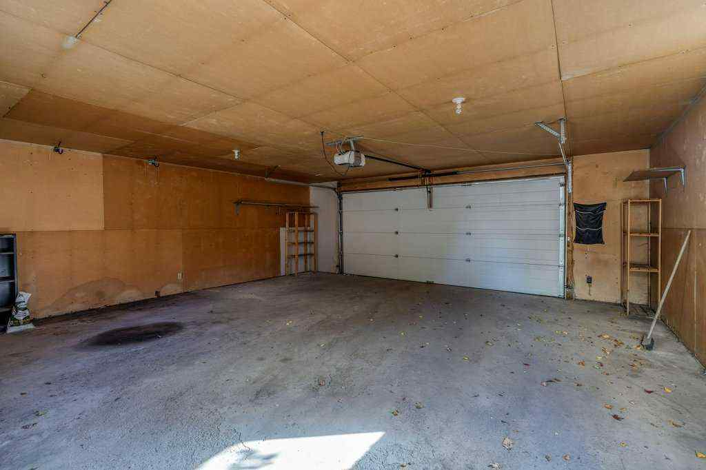 MLS® A2265065 - 108 Woodborough Crescent SW in Woodbine Calgary, Residential