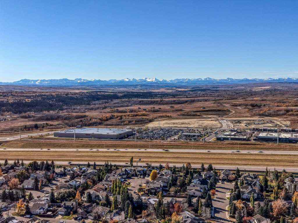 MLS® A2265065 - 108 Woodborough Crescent SW in Woodbine Calgary, Residential