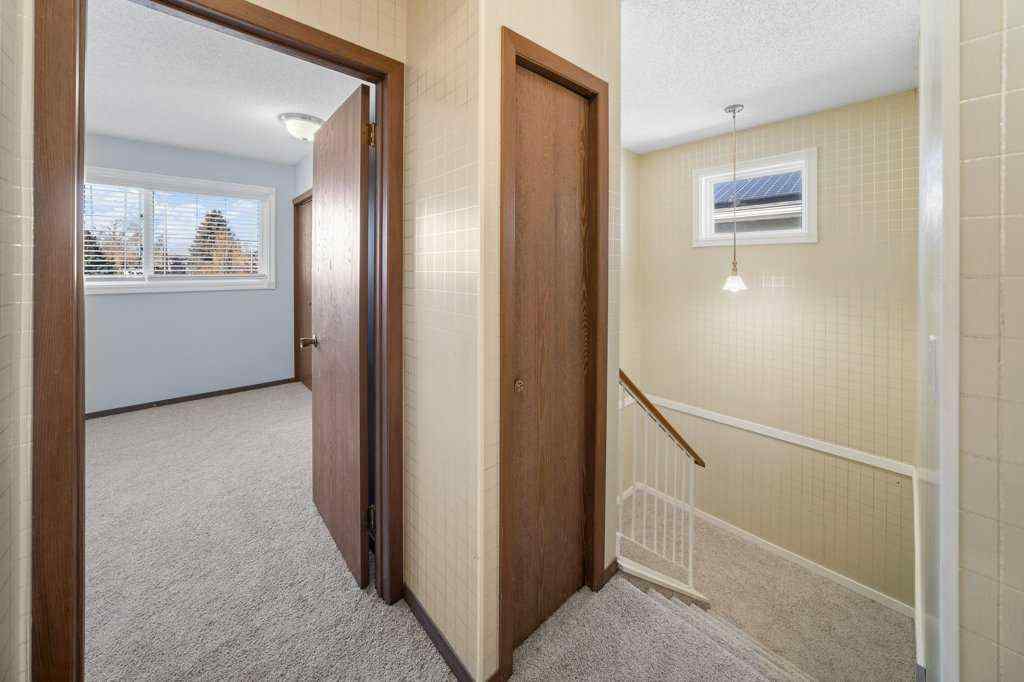 MLS® A2265065 - 108 Woodborough Crescent SW in Woodbine Calgary, Residential