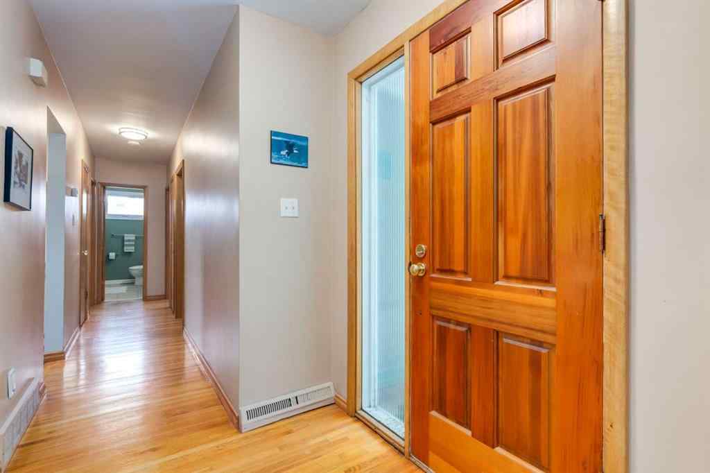 MLS® A2265066 - 48 Chancellor Way NW in Cambrian Heights Calgary, Residential