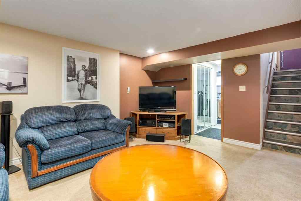 MLS® A2265066 - 48 Chancellor Way NW in Cambrian Heights Calgary, Residential