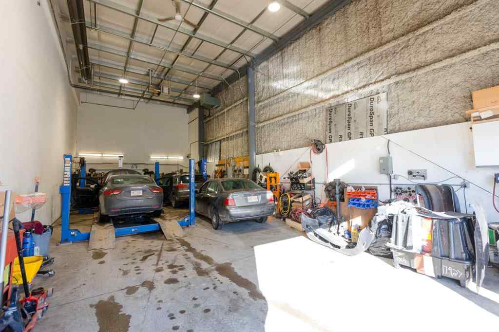 MLS® A2265068 - Unit #2 8121 49 Avenue Close  in Northlands Industrial Park Red Deer, Commercial