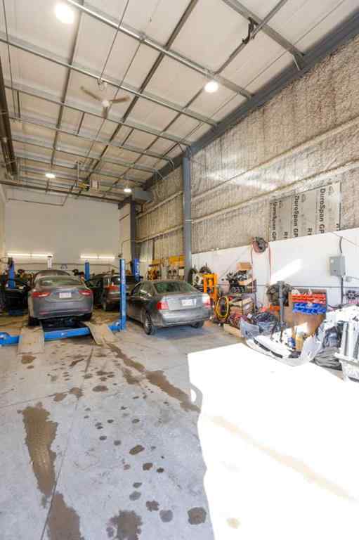 MLS® A2265072 - Unit #1 8121 49 Avenue Close  in Northlands Industrial Park Red Deer, Commercial