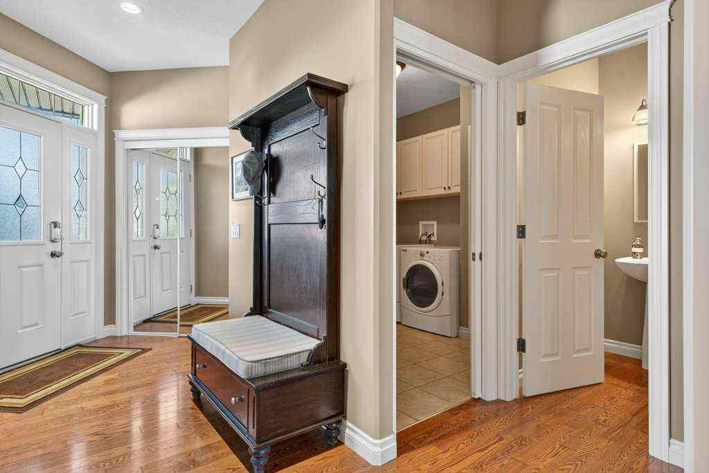 MLS® A2265075 - 132 Hillcrest Boulevard  in Hillview Estates Strathmore, Residential