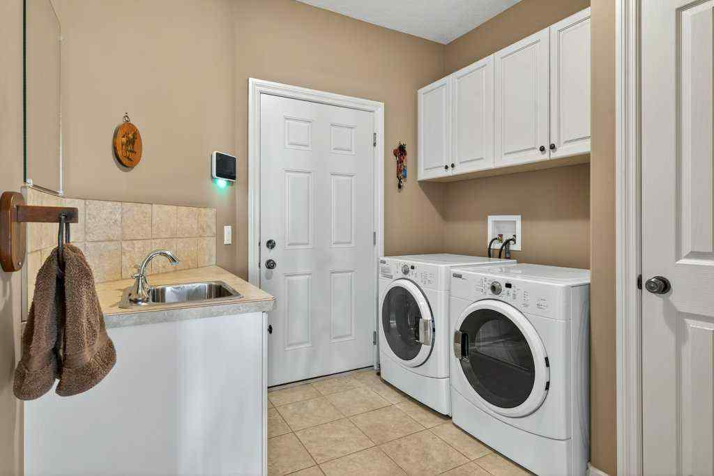 MLS® A2265075 - 132 Hillcrest Boulevard  in Hillview Estates Strathmore, Residential