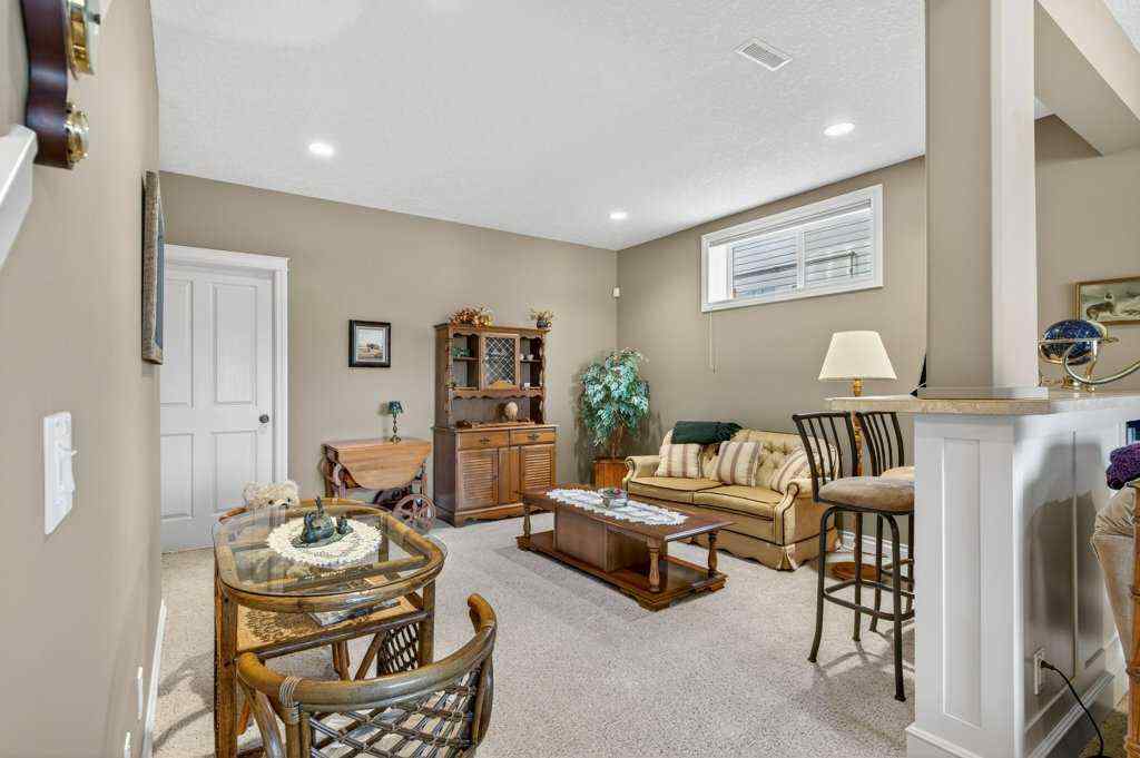 MLS® A2265075 - 132 Hillcrest Boulevard  in Hillview Estates Strathmore, Residential