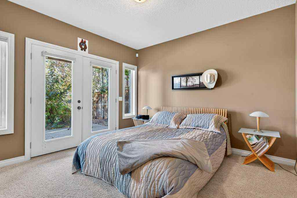 MLS® A2265075 - 132 Hillcrest Boulevard  in Hillview Estates Strathmore, Residential