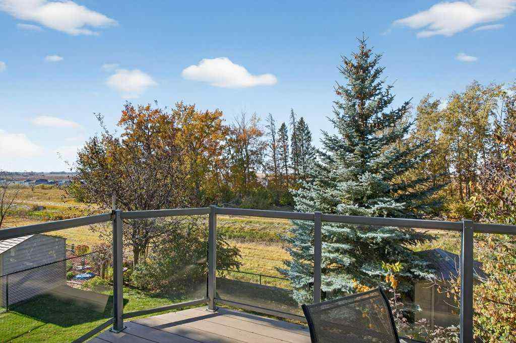 MLS® A2265075 - 132 Hillcrest Boulevard  in Hillview Estates Strathmore, Residential
