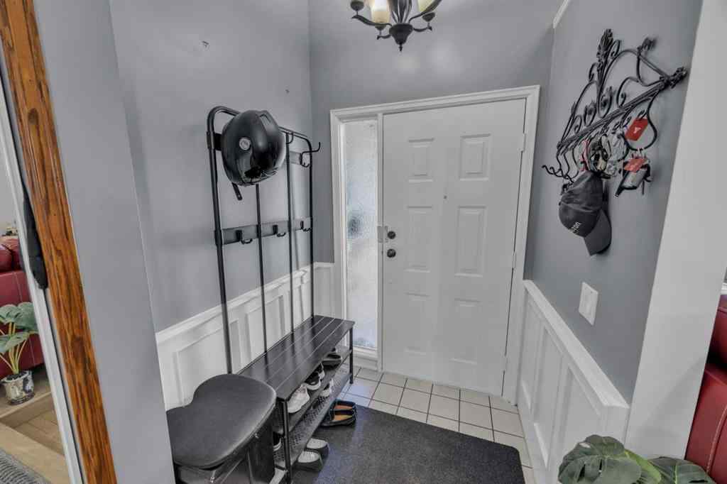 MLS® A2265078 - 303 Ranchridge Bay NW in Ranchlands Calgary, Residential