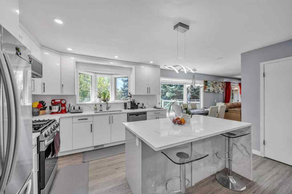 MLS® A2265078 - 303 Ranchridge Bay NW in Ranchlands Calgary, Residential