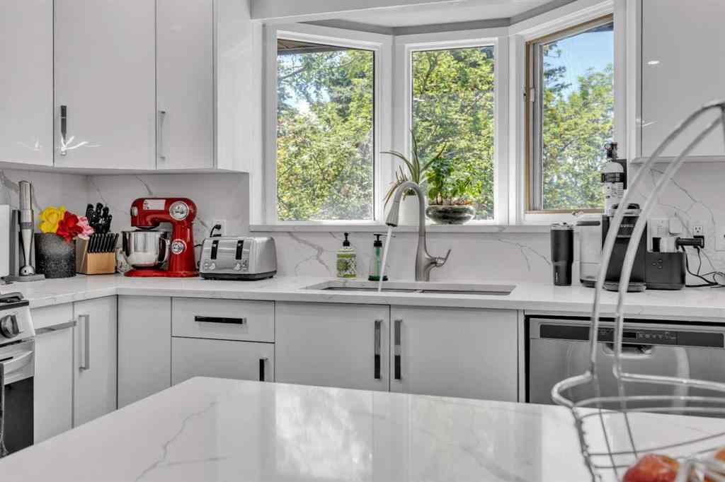 MLS® A2265078 - 303 Ranchridge Bay NW in Ranchlands Calgary, Residential