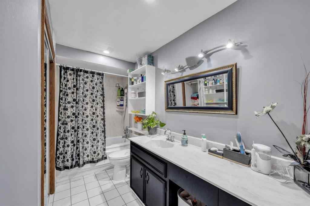 MLS® A2265078 - 303 Ranchridge Bay NW in Ranchlands Calgary, Residential