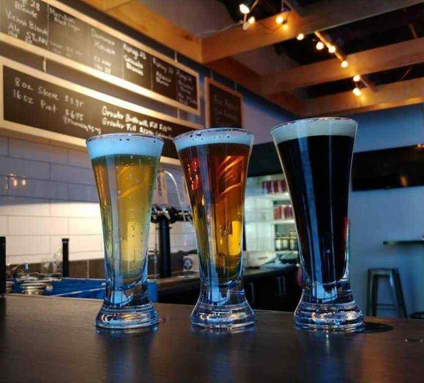 MLS® A2265083 - Unit #210 100 Rainbow Road  in Rainbow Falls Chestermere, Commercial